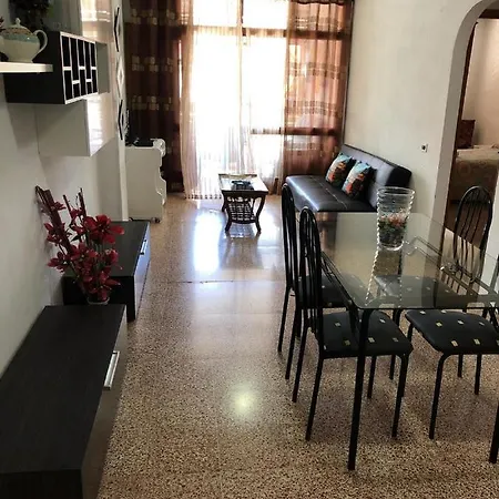 Los Playeros بيت ضيافة